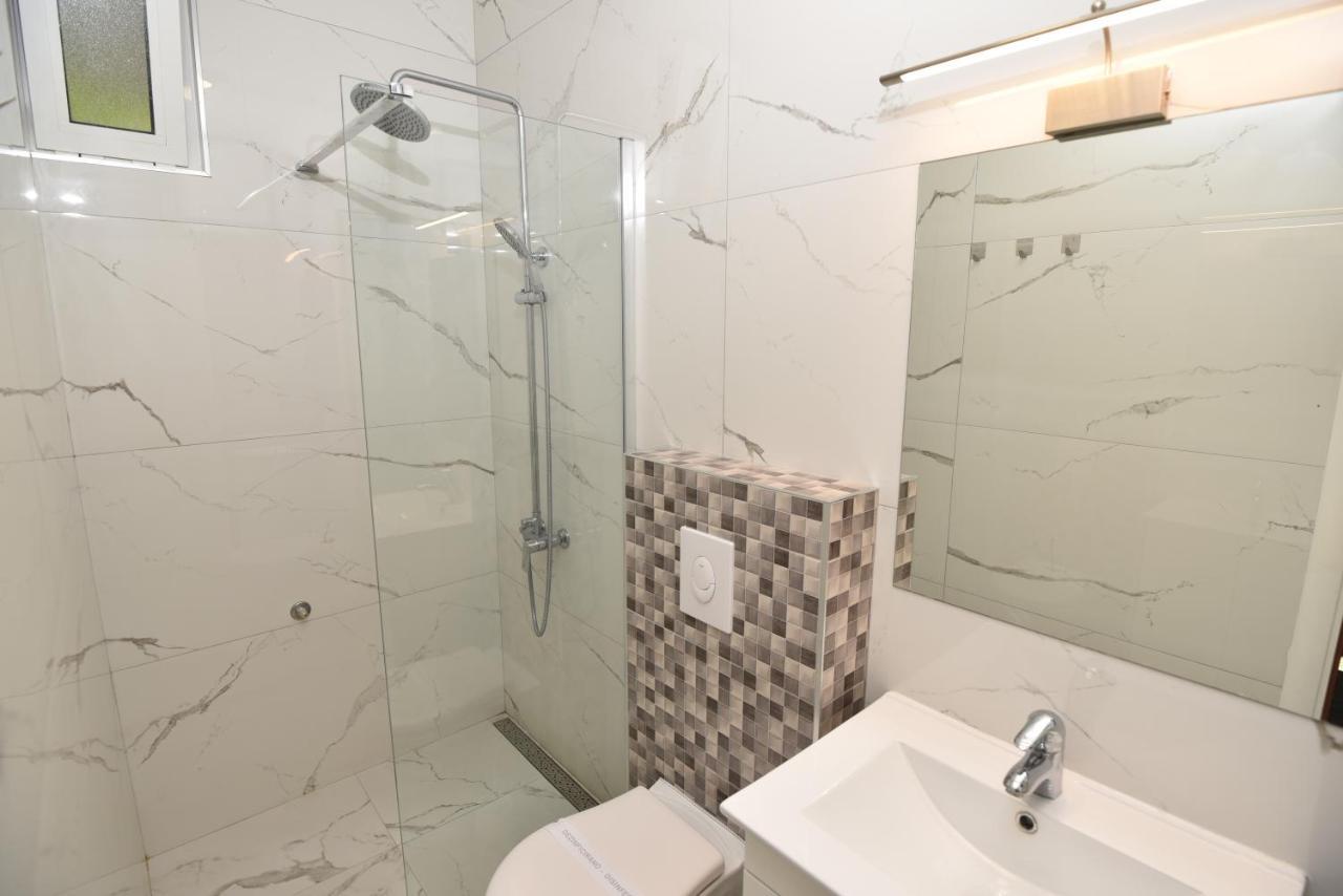 Apartments Pralas Quận Mokošica Ngoại thất bức ảnh