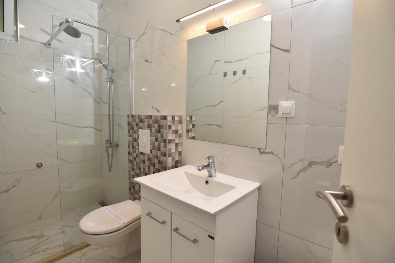 Apartments Pralas Quận Mokošica Ngoại thất bức ảnh