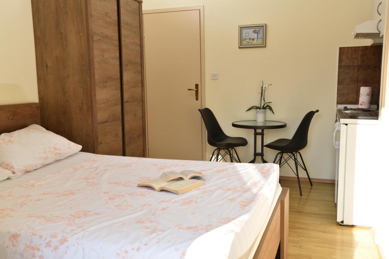Apartments Pralas Quận Mokošica Ngoại thất bức ảnh