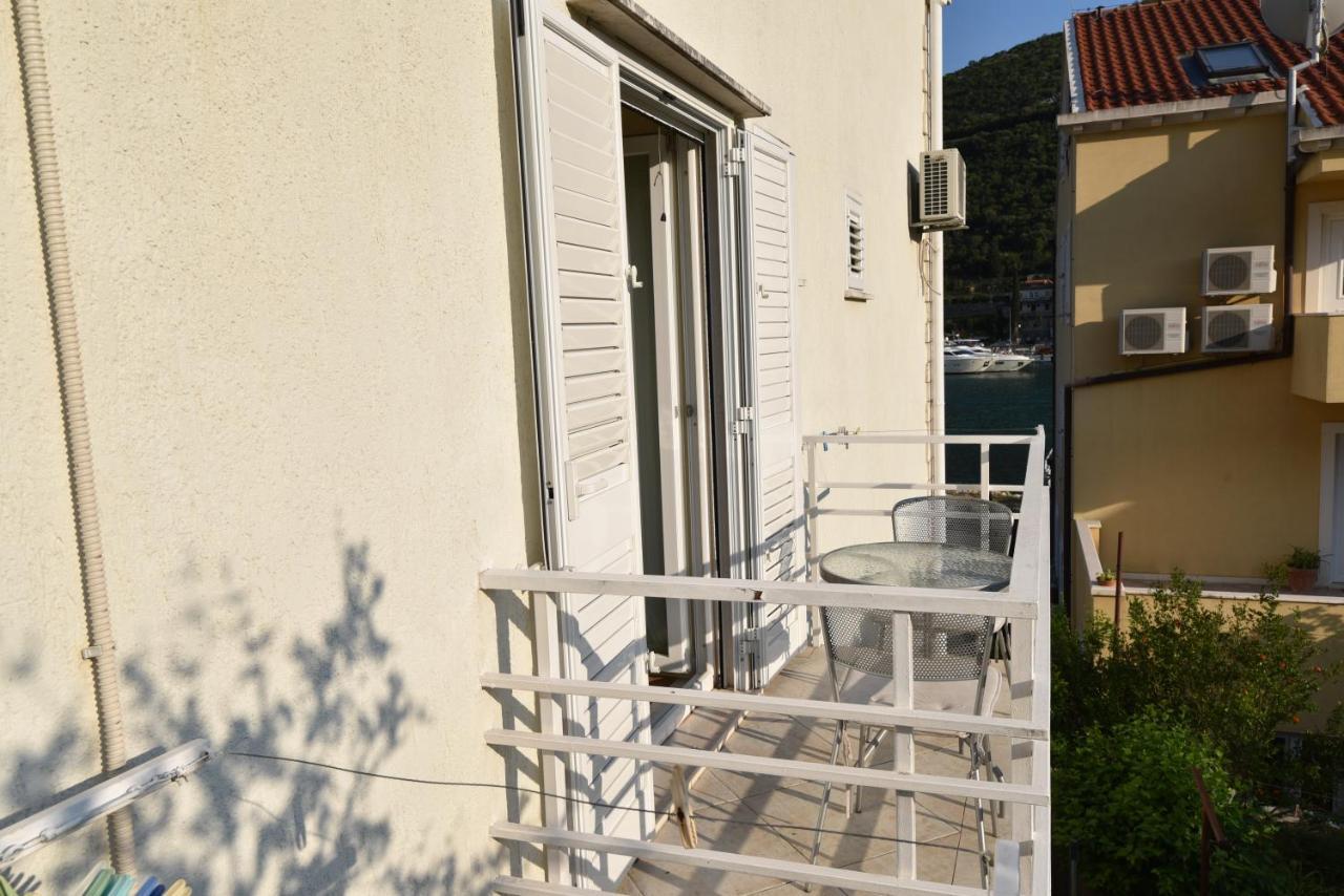 Apartments Pralas Quận Mokošica Ngoại thất bức ảnh