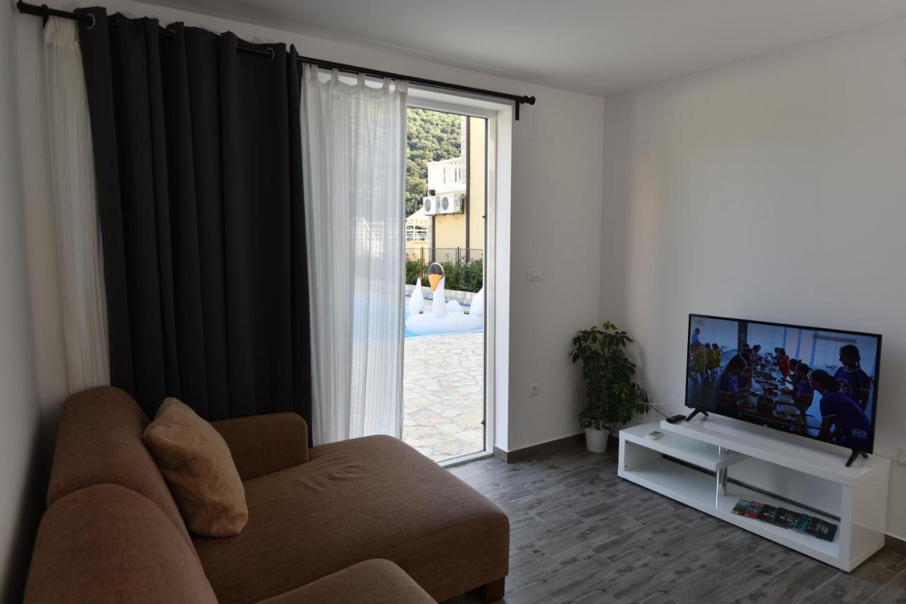 Apartments Pralas Quận Mokošica Ngoại thất bức ảnh